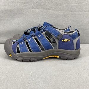 KEEN Sandals Men’s 6 Blue Waterproof Outdoor Hiking Sport Beach Lake Pool Park
